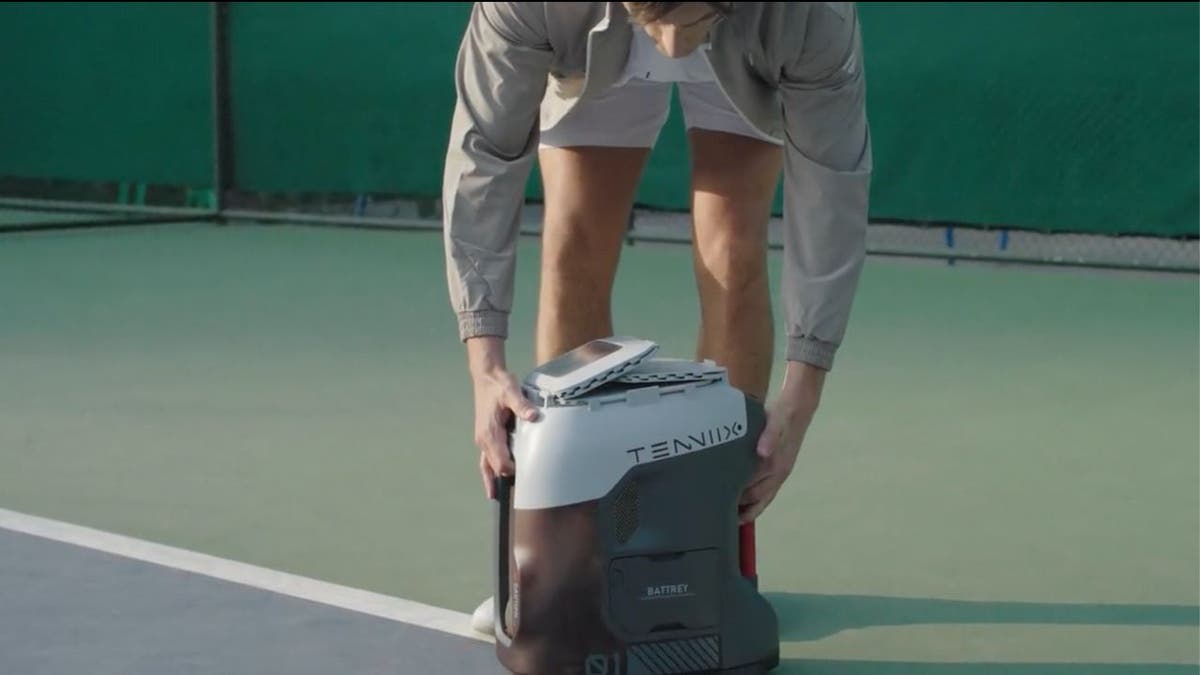 AI Tennis Robot 5